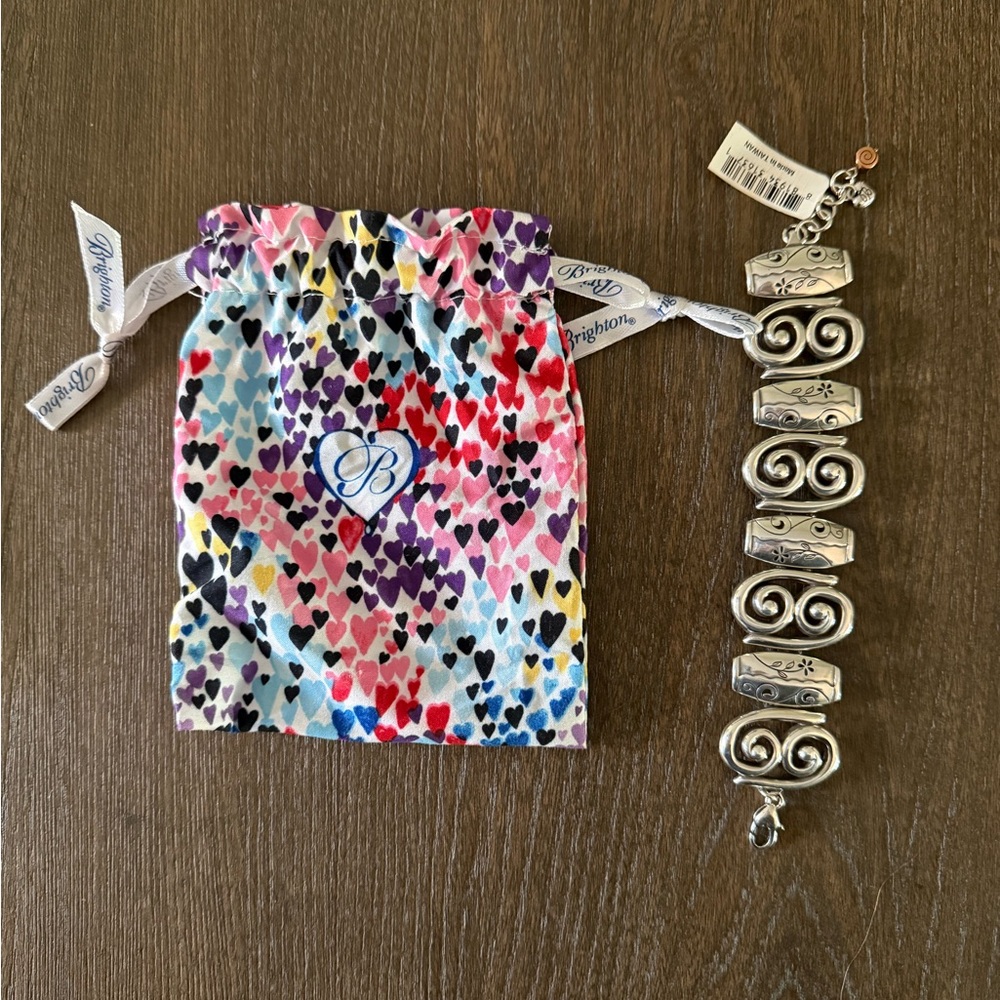 NWT Brighton Pablo’s Passion Toggle Bracelet